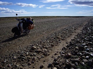 Calafate - Piedrabuena - Ruta 9 - Brommer Op Ripio